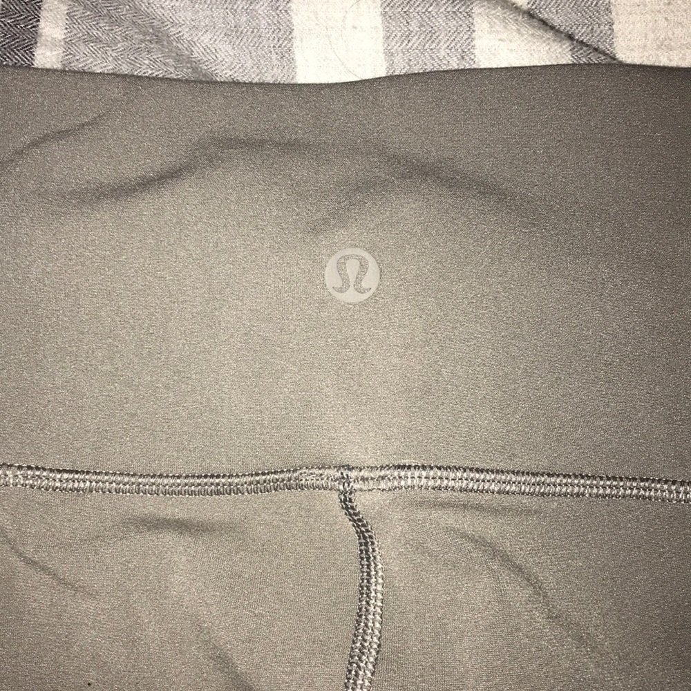 Light army green lululemon leggings
